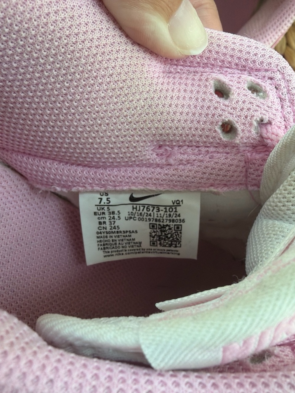 Nike Dunk Low - Picture 4 of 5